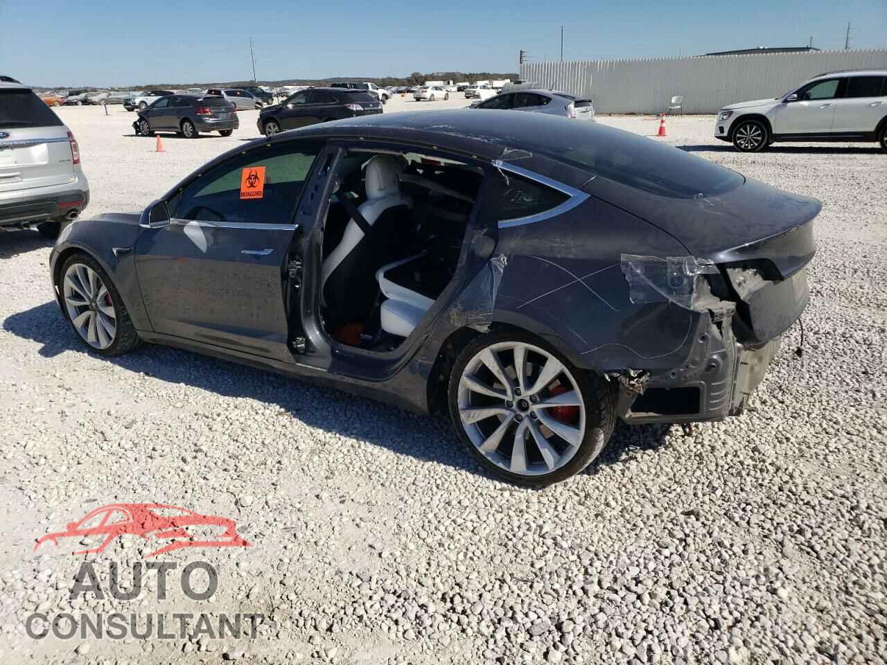 TESLA MODEL 3 2019 - 5YJ3E1EB5KF413731