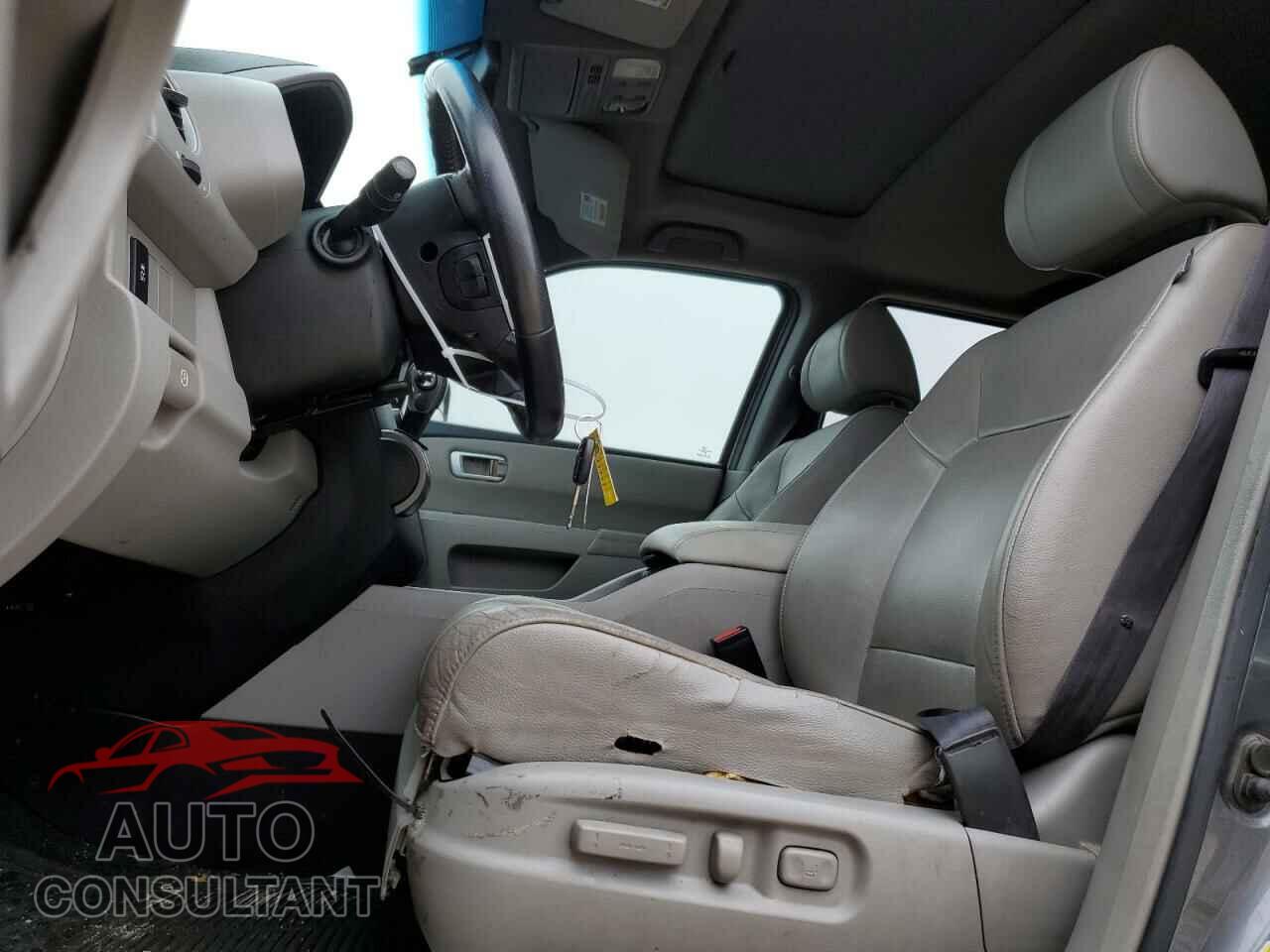 HONDA PILOT 2013 - 5FNYF3H55DB007049
