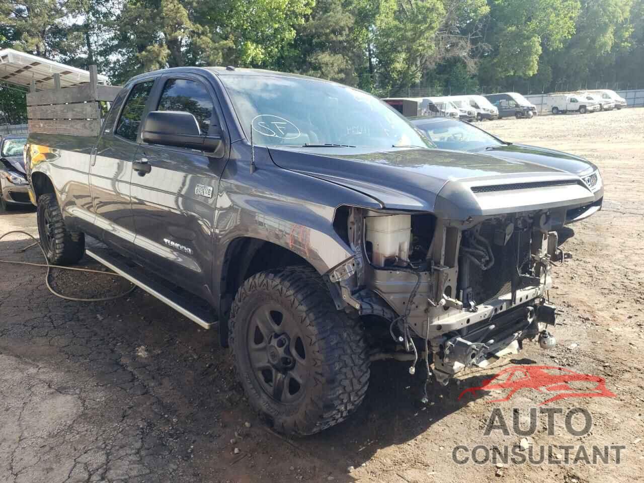 TOYOTA TUNDRA 2017 - 5TFTW5F12HX009620