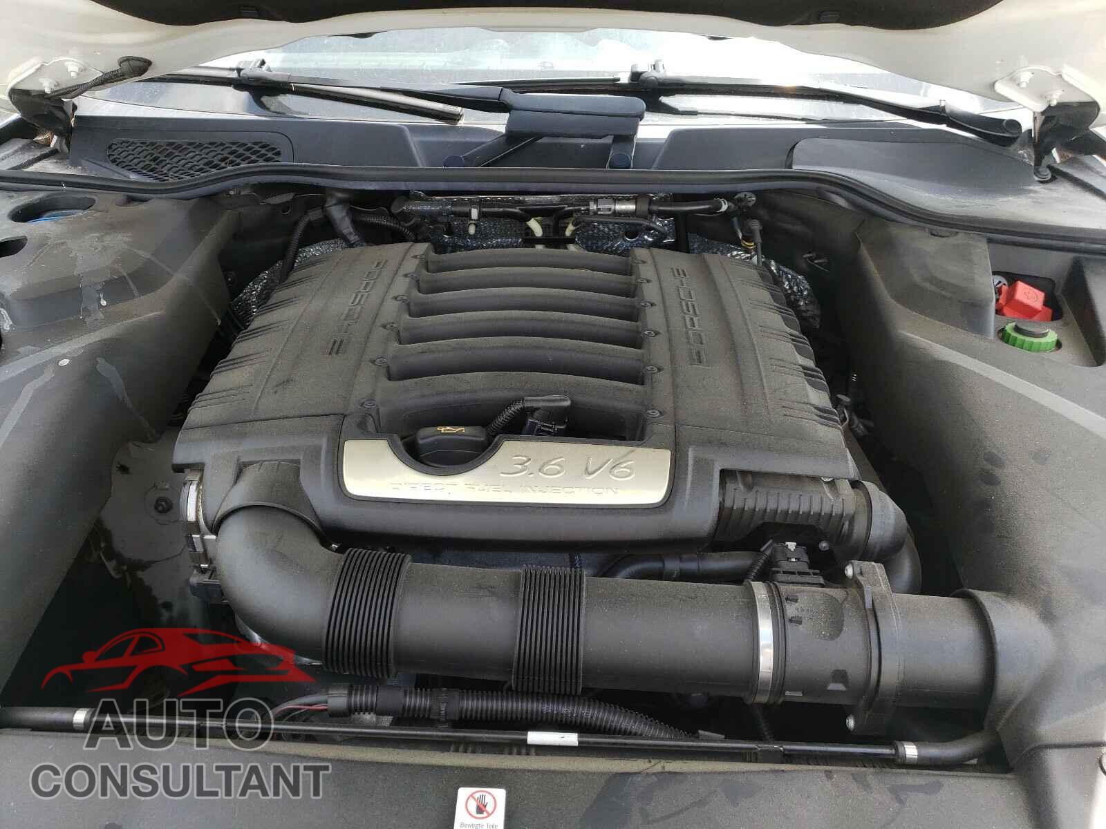PORSCHE CAYENNE 2016 - WP1AA2A21GKA09087