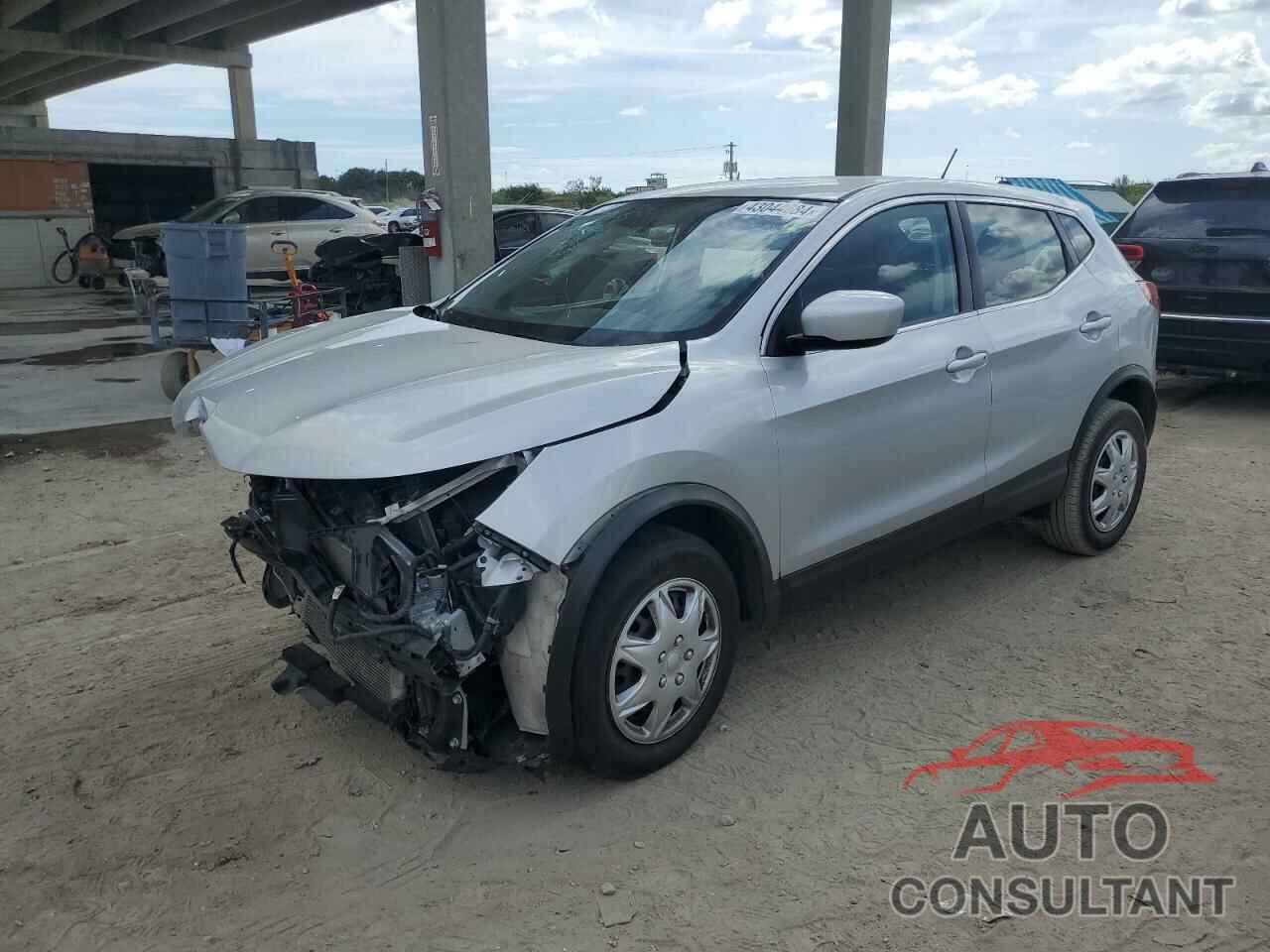 NISSAN ROGUE 2019 - JN1BJ1CP3KW214679