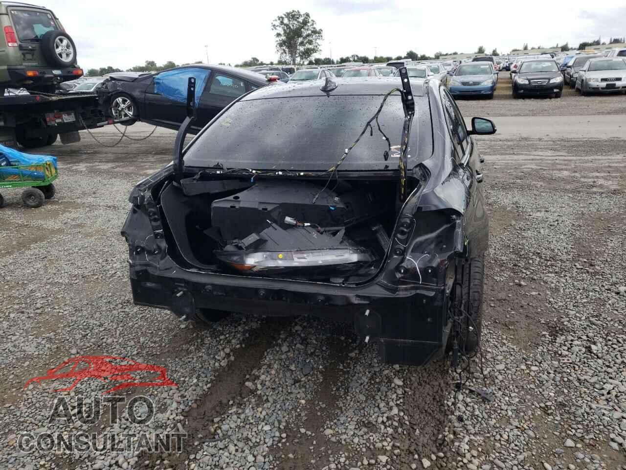 BMW 3 SERIES 2016 - WBA8E9G5XGNU30316