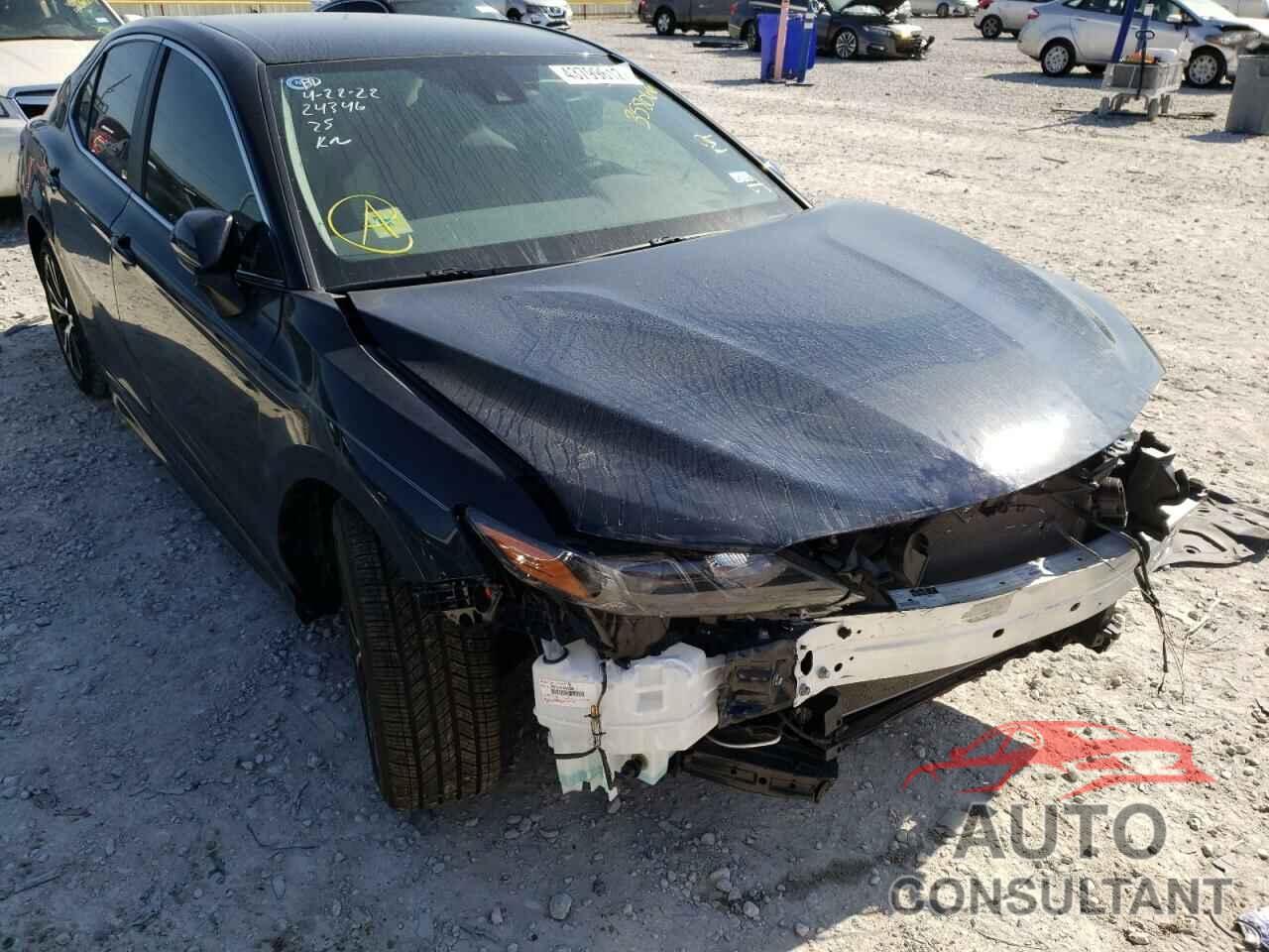 TOYOTA CAMRY 2020 - 4T1G11AK6LU358066
