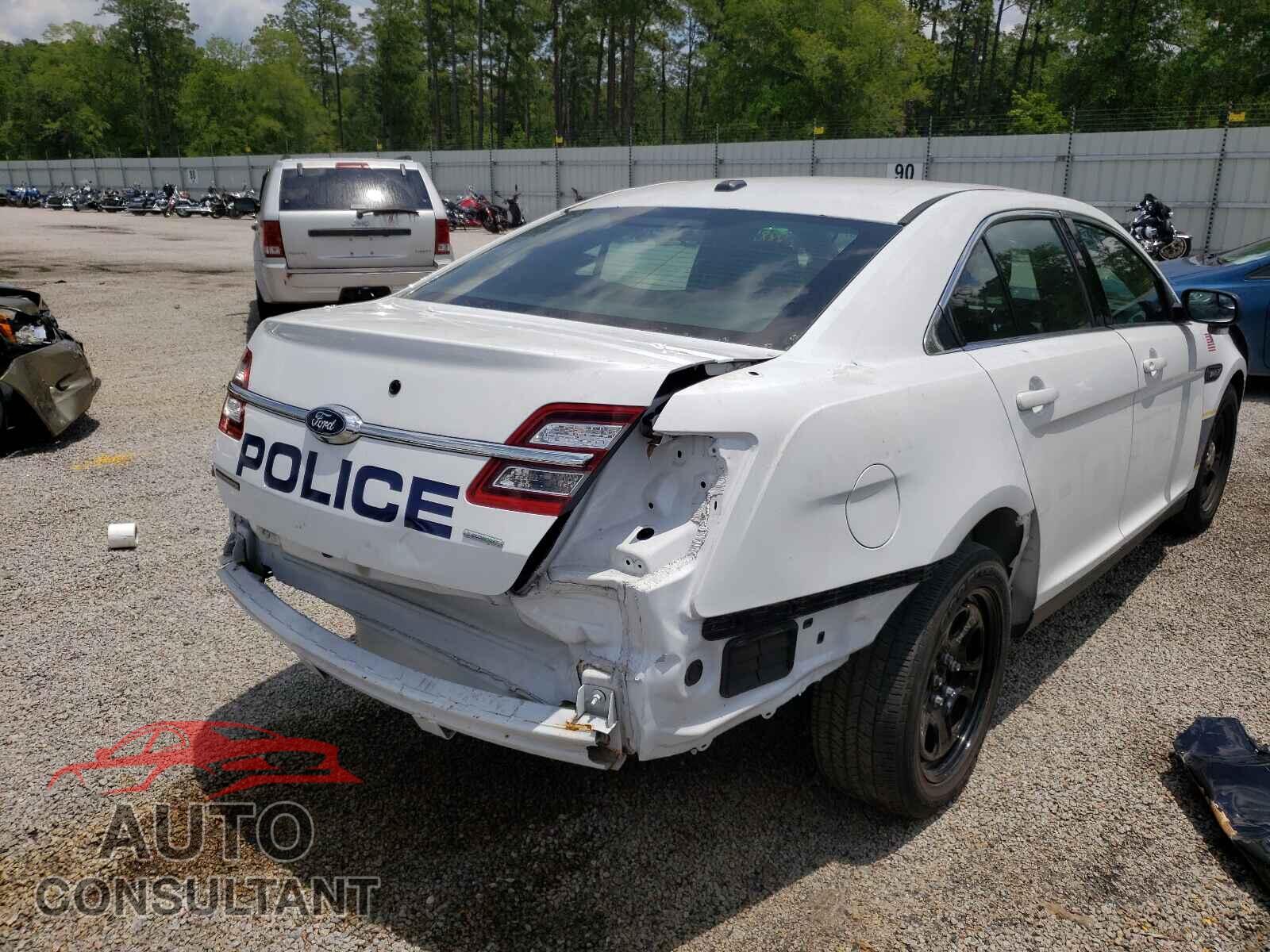 FORD TAURUS 2019 - 1FAHP2MT2KG103516