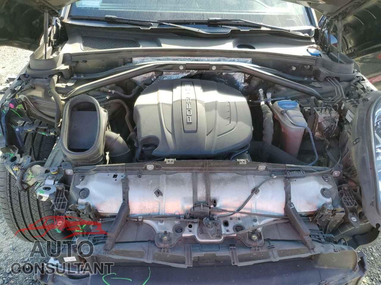 PORSCHE MACAN 2017 - WP1AA2A56HLB00779