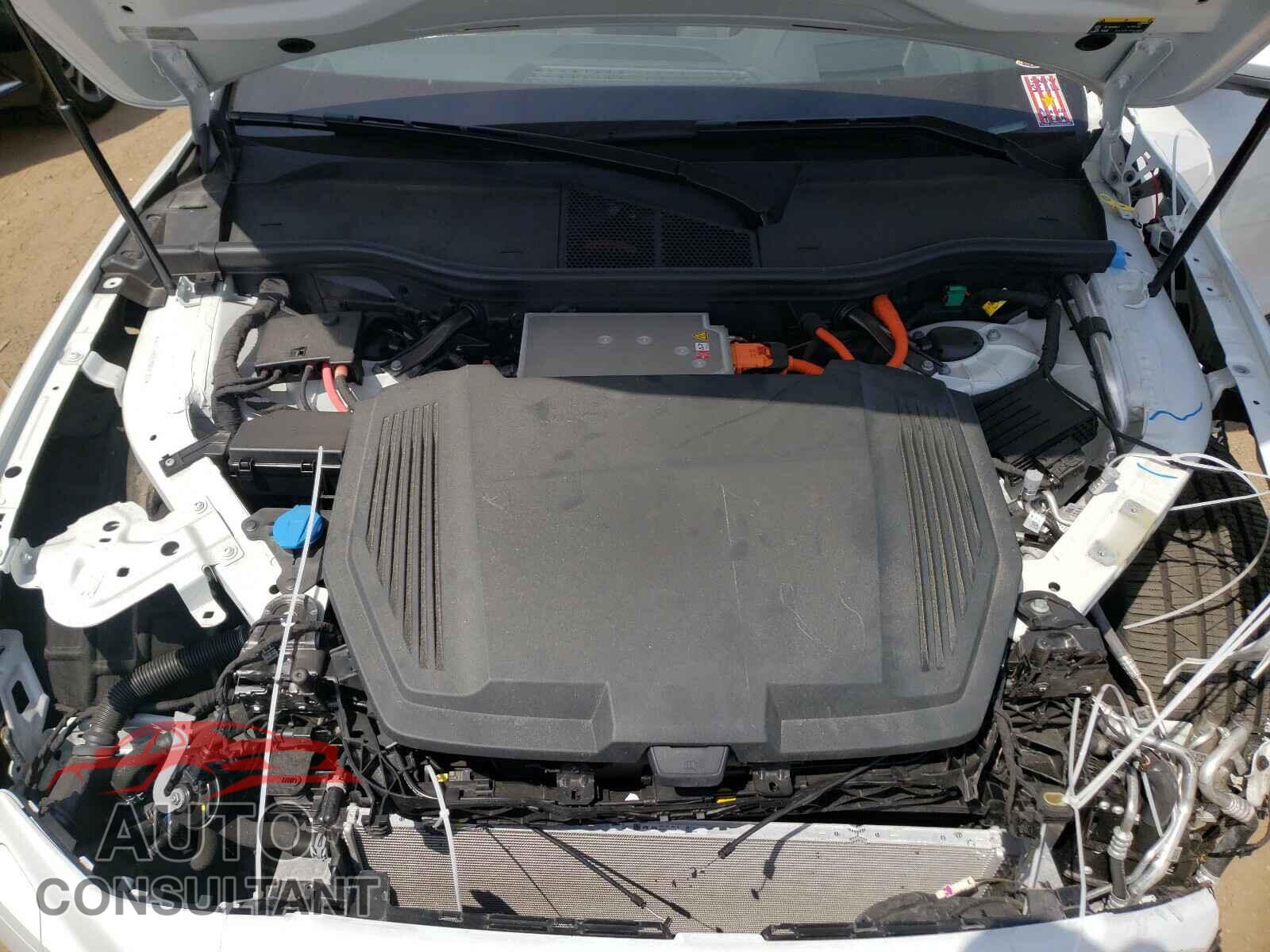 AUDI E-TRON 2019 - WA1VABGE2KB021353