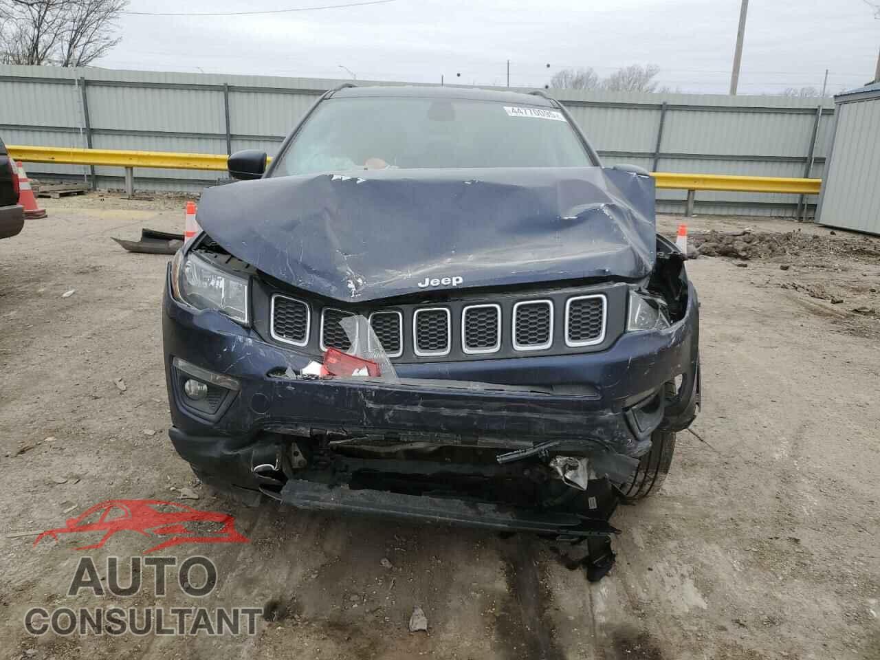 JEEP COMPASS 2018 - 3C4NJDBB6JT138932