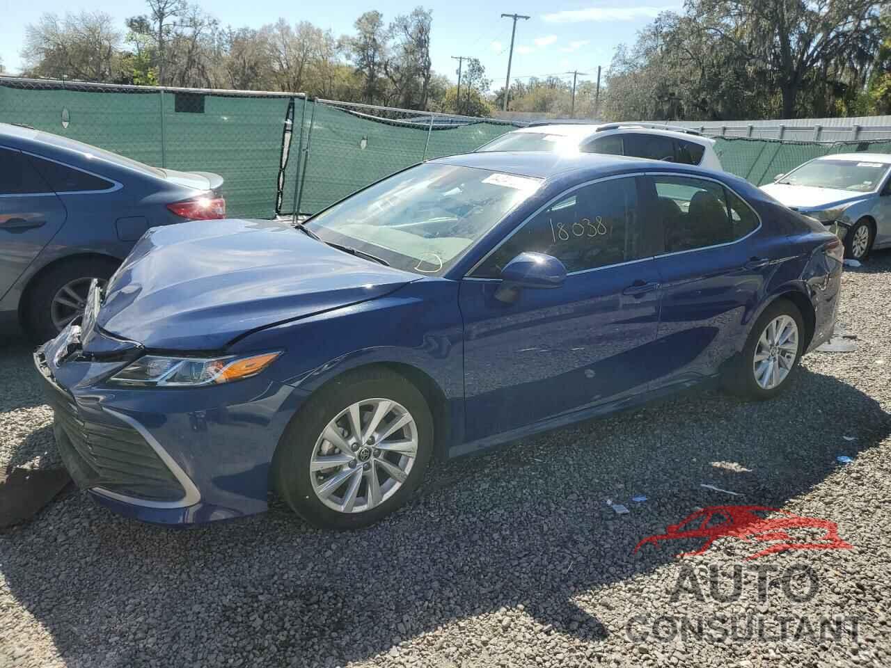 TOYOTA CAMRY 2023 - 4T1C11AK0PU170292