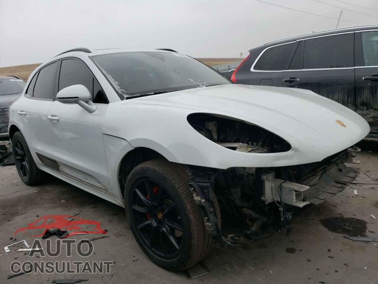 PORSCHE MACAN 2017 - WP1AF2A52HLB60737