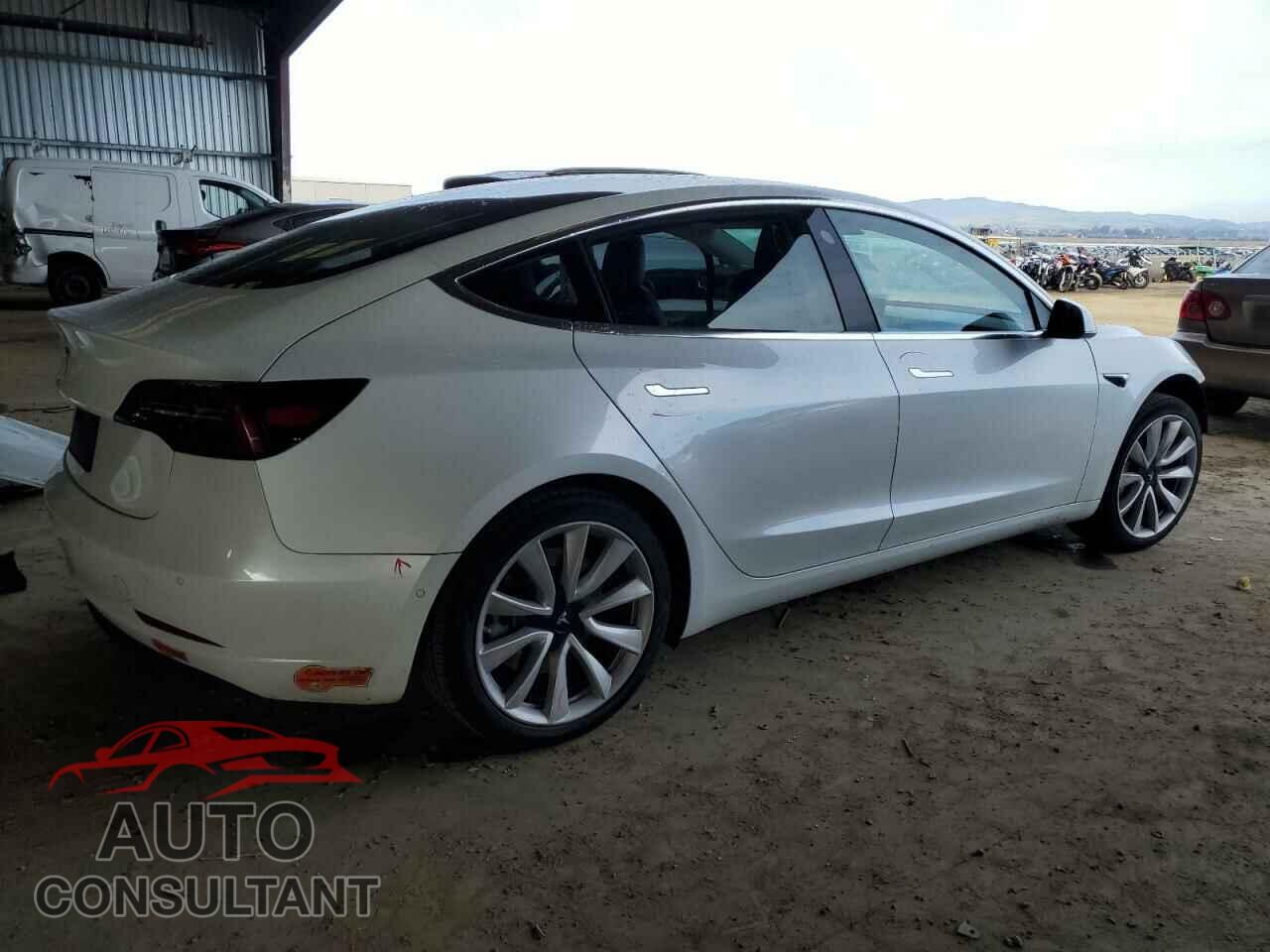 TESLA MODEL 3 2019 - 5YJ3E1EA7KF431249