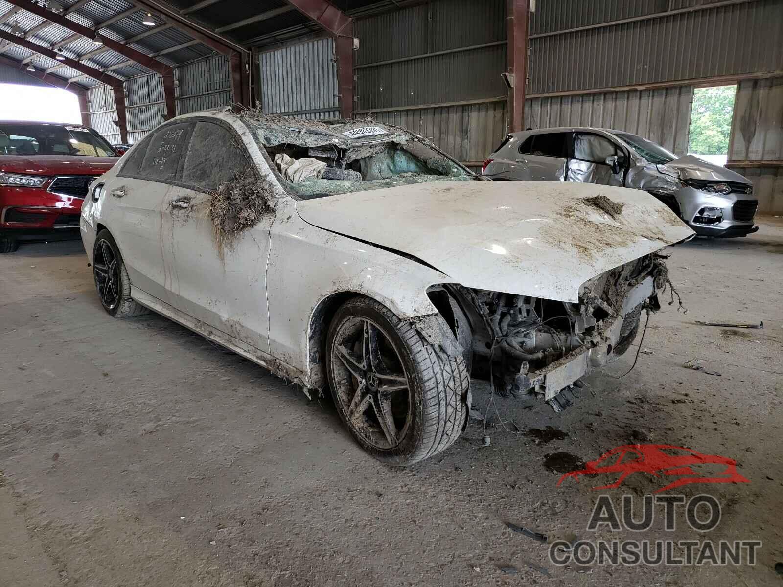 MERCEDES-BENZ C-CLASS 2018 - 55SWF4JB3JU270079