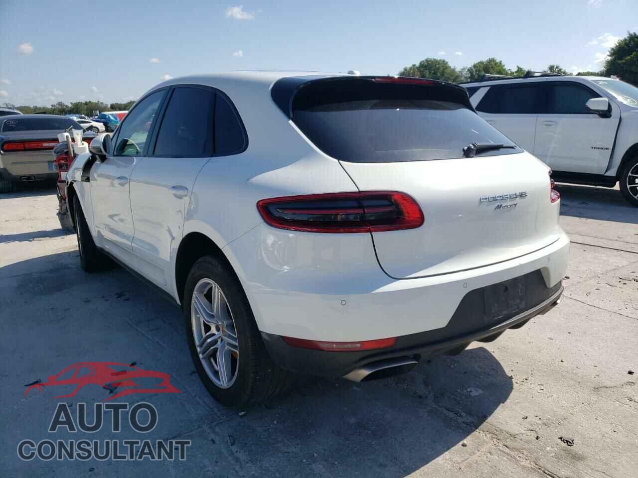 PORSCHE MACAN 2017 - WP1AA2A55HLB00756