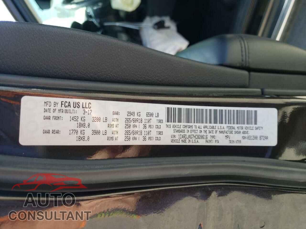 DODGE DURANGO 2017 - 1C4RDJAG7HC820616