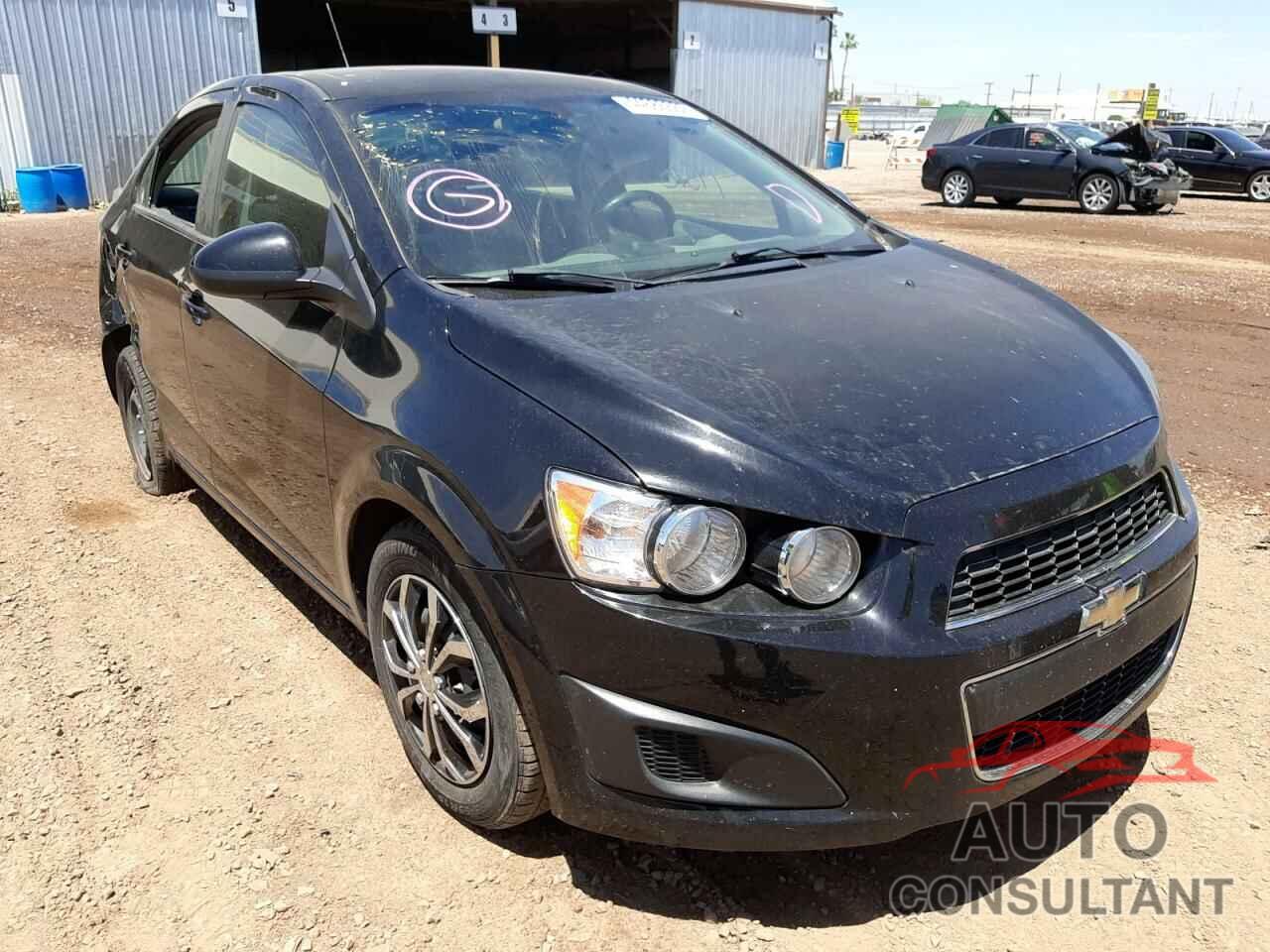 CHEVROLET SONIC 2016 - 1G1JA5SH2G4172446