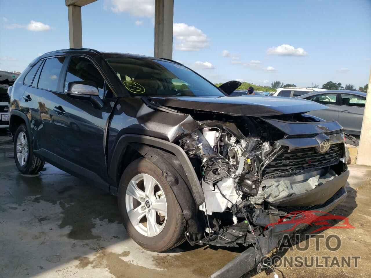 TOYOTA RAV4 2021 - 2T3W1RFV4MC162201
