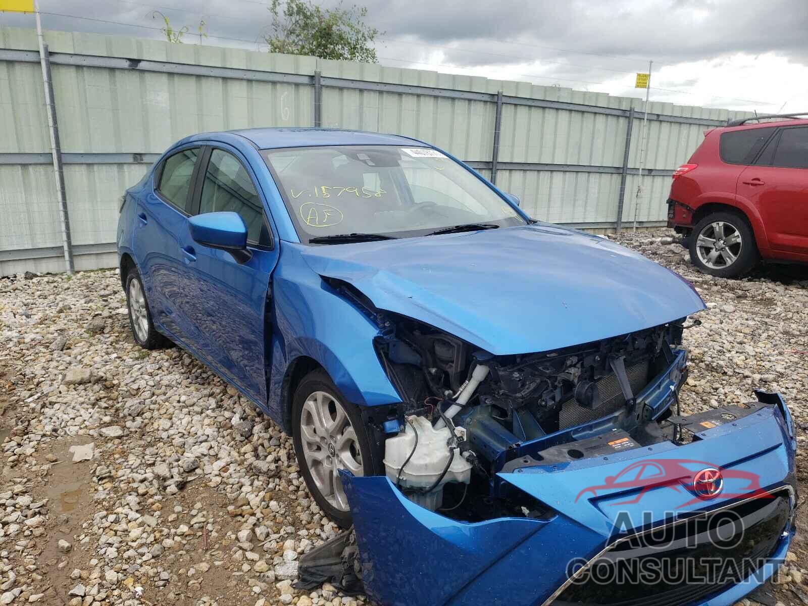 TOYOTA YARIS 2017 - 3MYDLBYV6HY157958