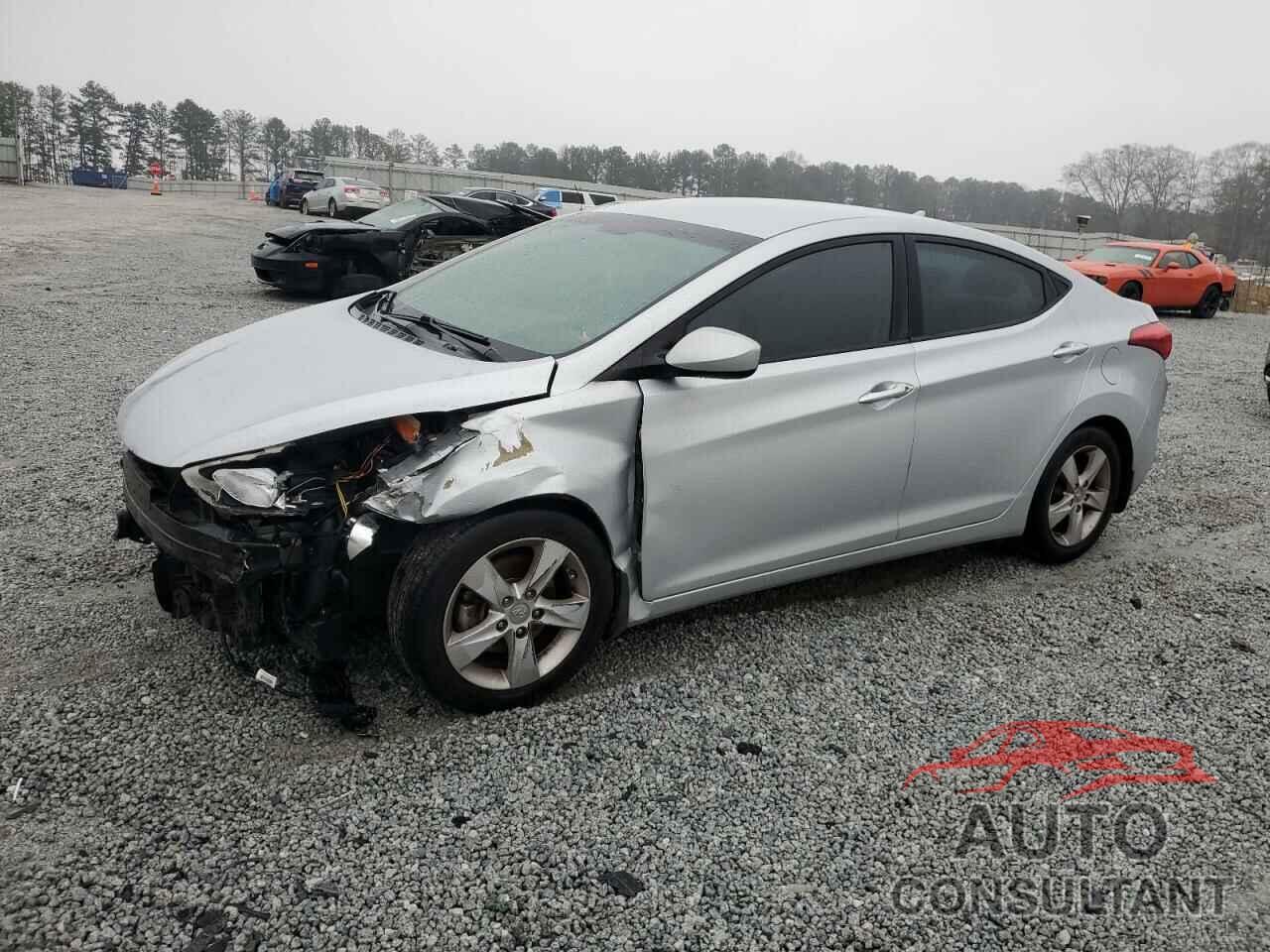 HYUNDAI ELANTRA 2013 - 5NPDH4AE2DH416877