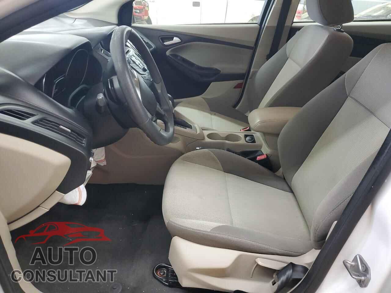 FORD FOCUS 2013 - 1FADP3F24DL259429