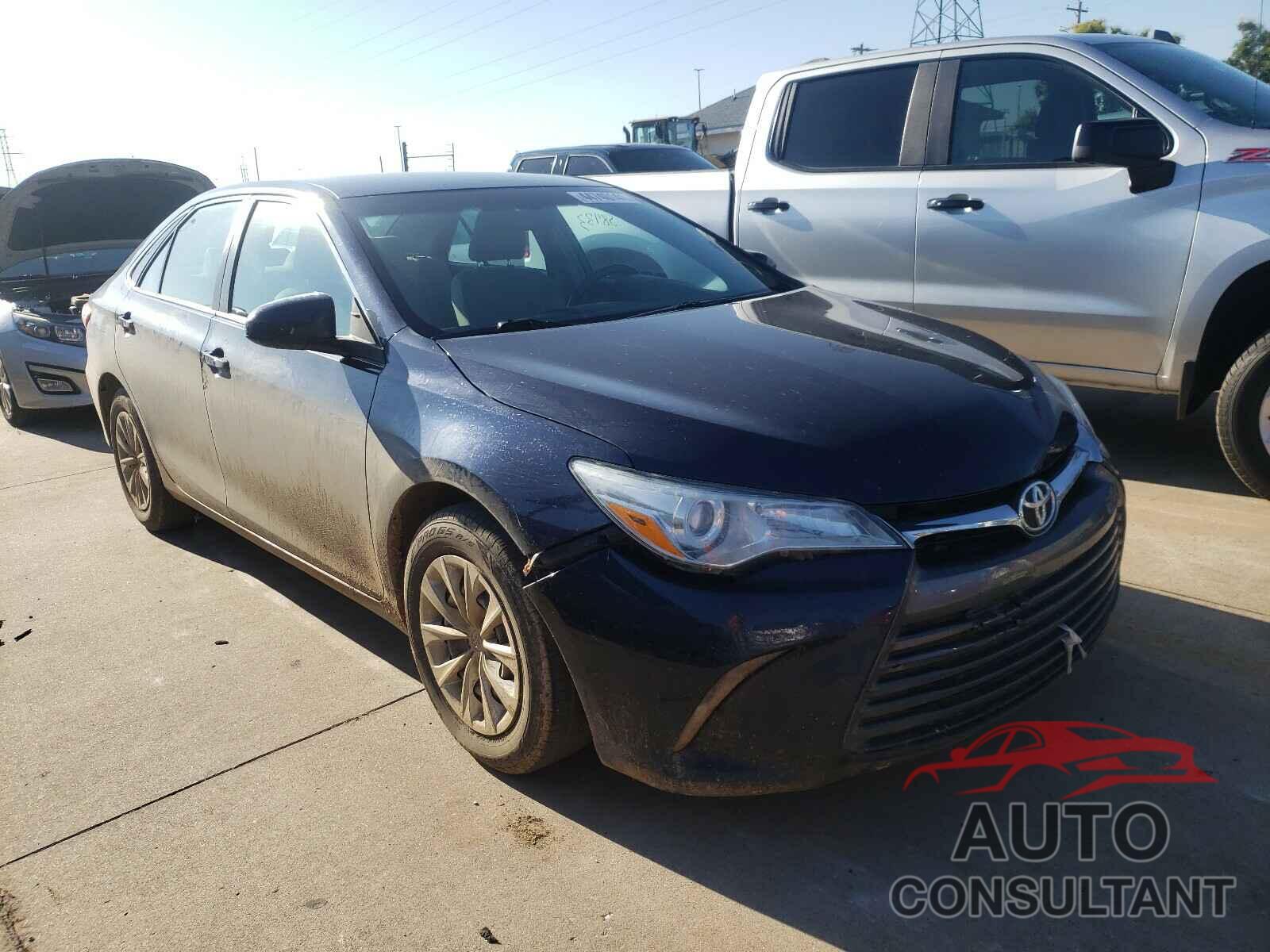 TOYOTA CAMRY 2016 - 4T4BF1FK1GR518855
