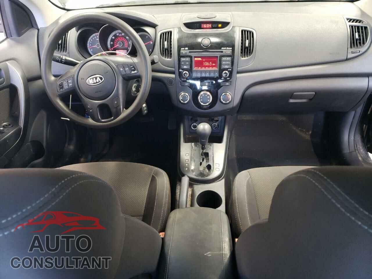 KIA FORTE 2010 - KNAFU6A26A5308342