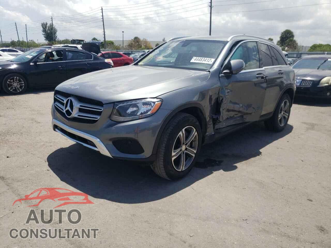 MERCEDES-BENZ GLC-CLASS 2016 - WDC0G4JB8GF040752