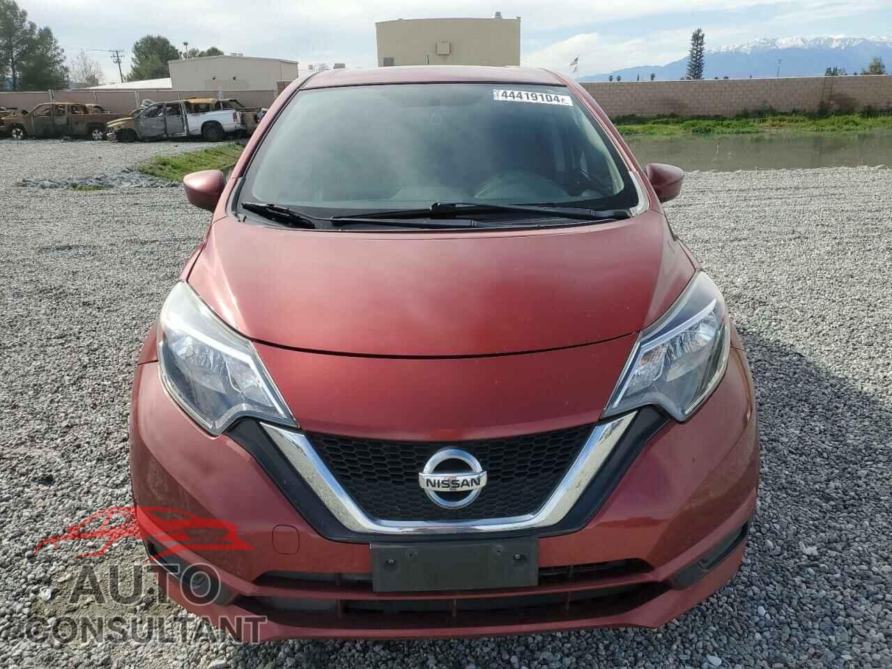 NISSAN VERSA 2017 - 3N1CE2CP2HL352162