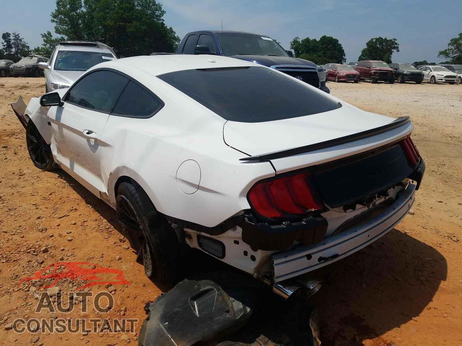 FORD MUSTANG 2019 - 1FA6P8CF5K5157085