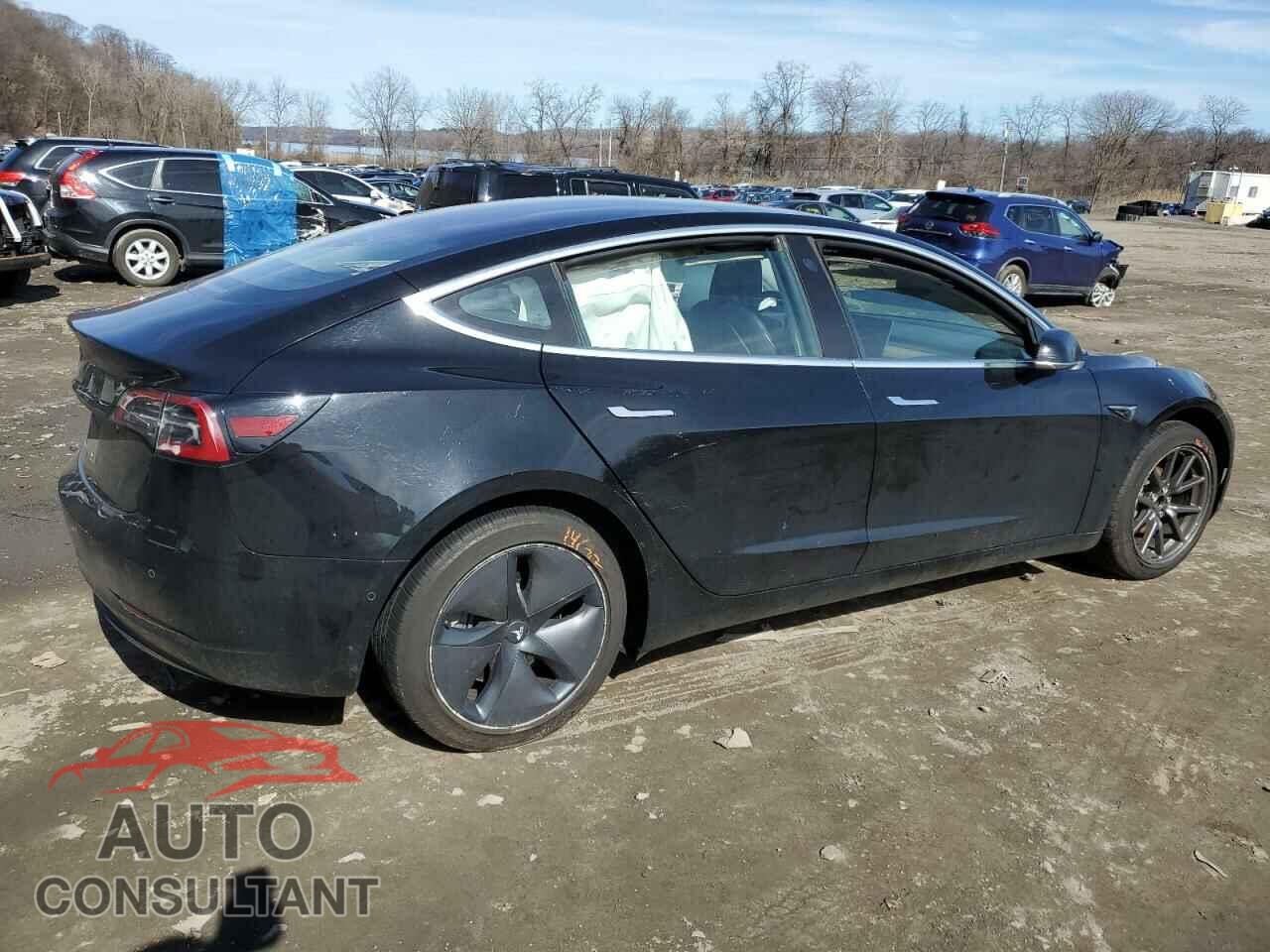 TESLA MODEL 3 2018 - 5YJ3E1EA7JF026202