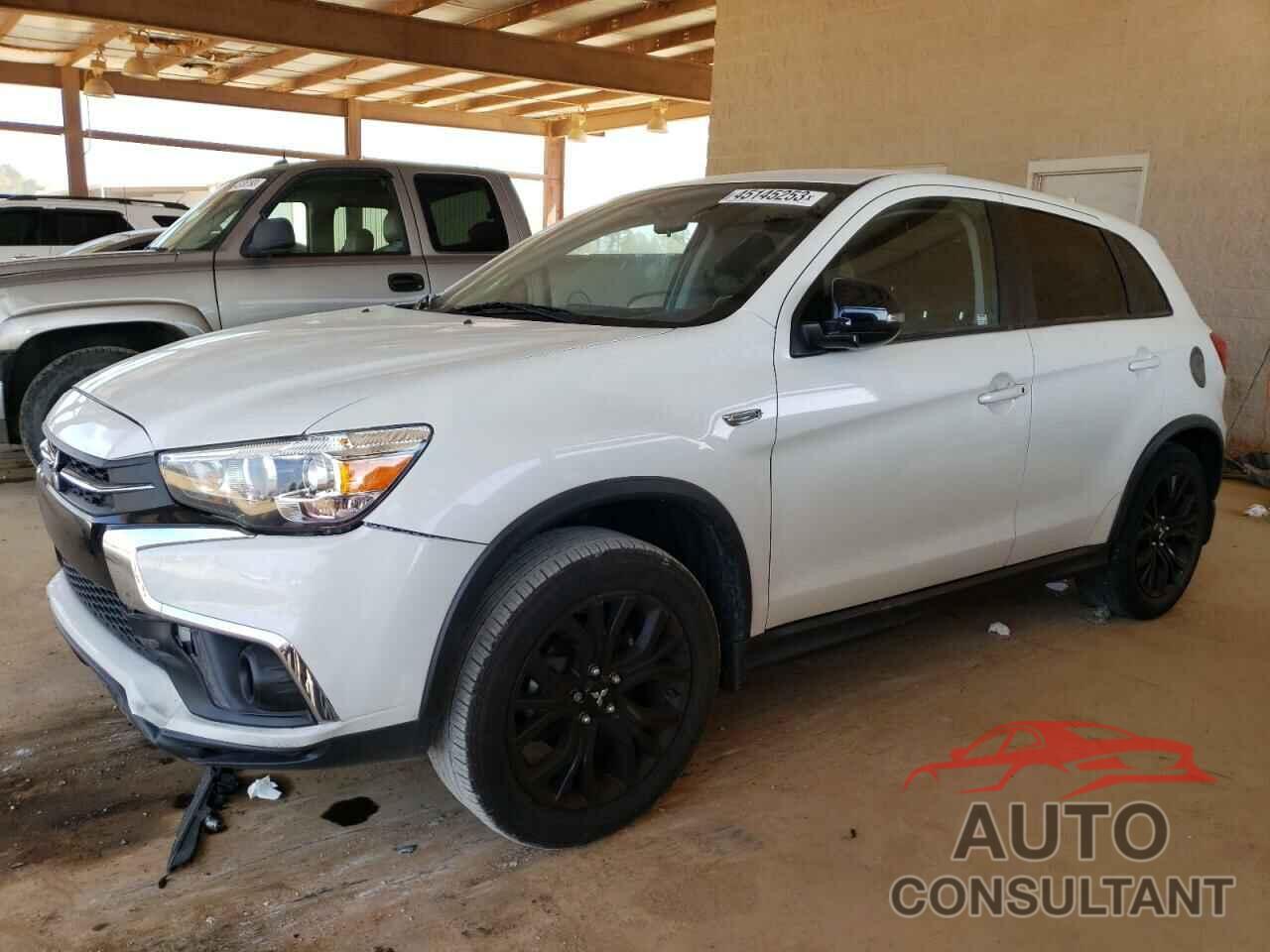 MITSUBISHI OUTLANDER 2018 - JA4AP3AUXJU014270