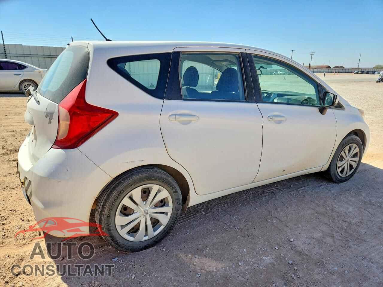 NISSAN VERSA 2017 - 3N1CE2CP3HL372145