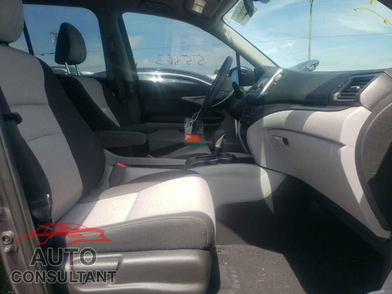 HONDA RIDGELINE 2017 - 5FPYK2F41HB002167