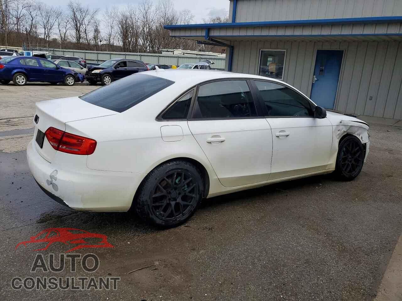 AUDI A4 2010 - WAUDFAFL6AN005132