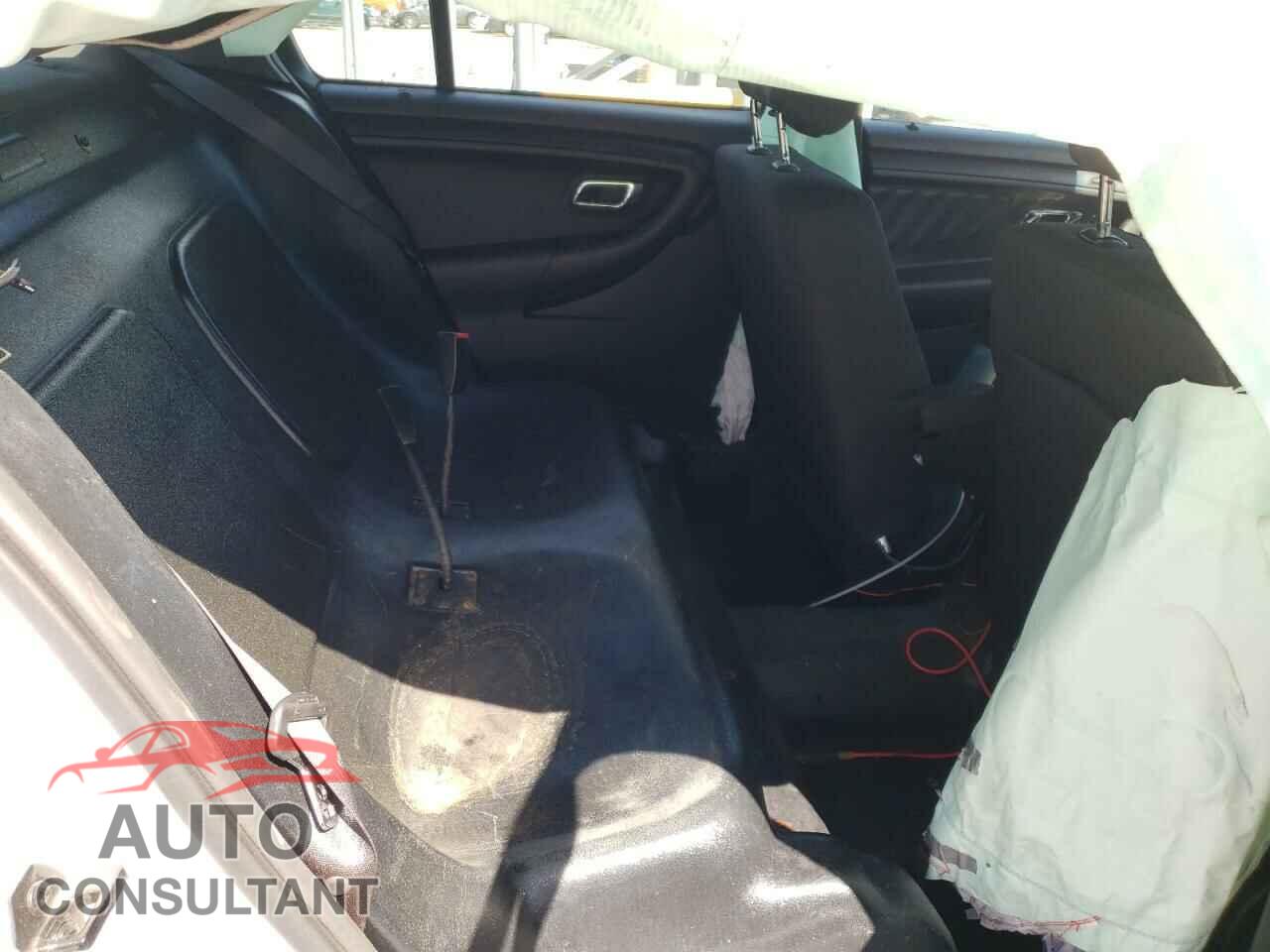 FORD TAURUS 2017 - 1FAHP2L80HG123804