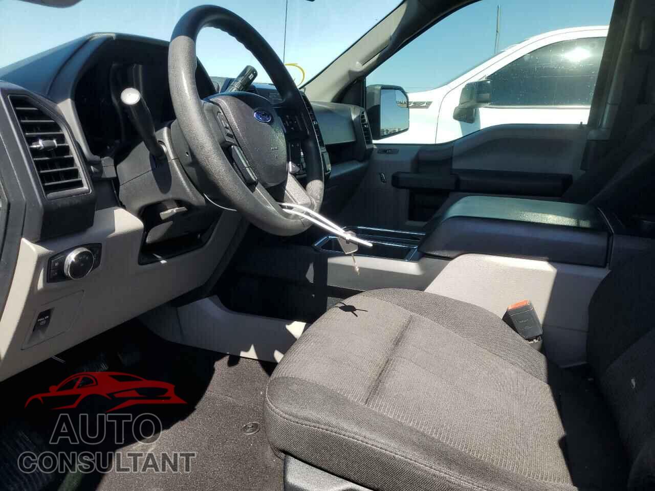 FORD F-150 2020 - 1FTEX1CP2LKD33034