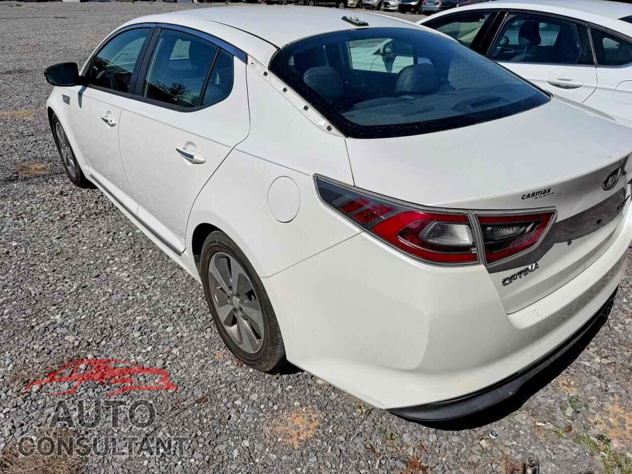 KIA OPTIMA 2015 - KNAGN4AD7F5090247