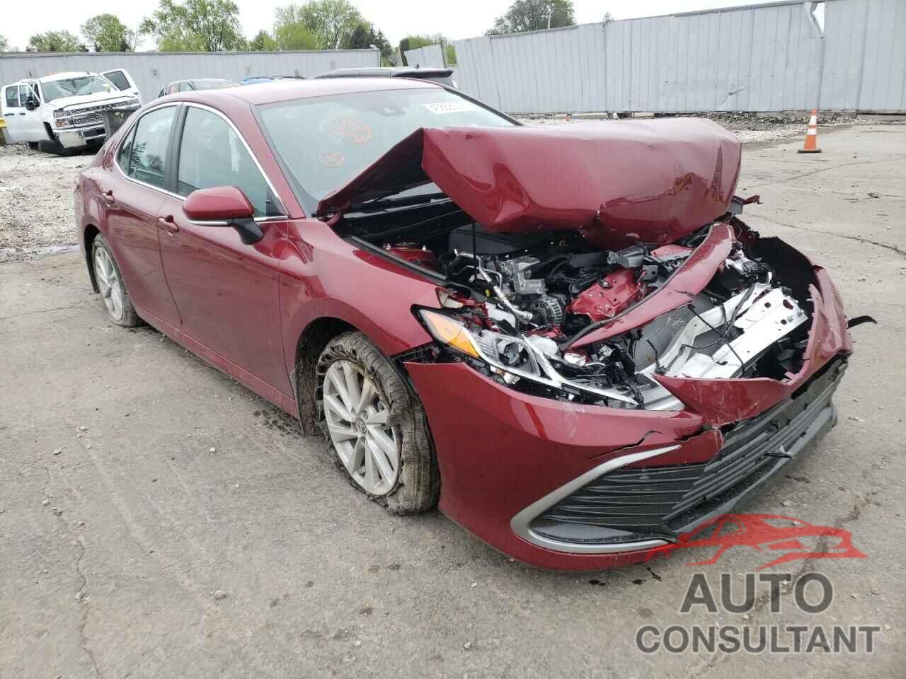 TOYOTA CAMRY 2022 - 4T1R11AK1NU037192