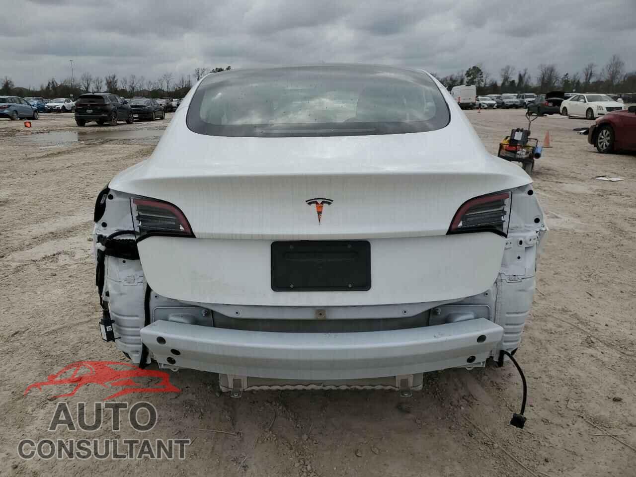 TESLA MODEL 3 2023 - 5YJ3E1EA7PF666077