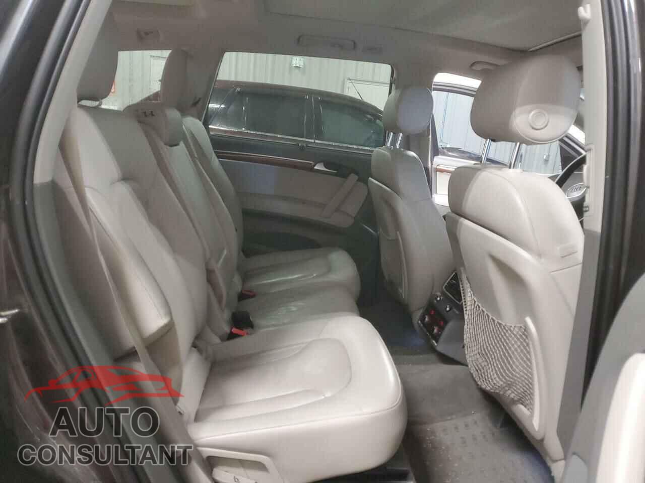 AUDI Q7 2014 - WA1VMAFEXED011925