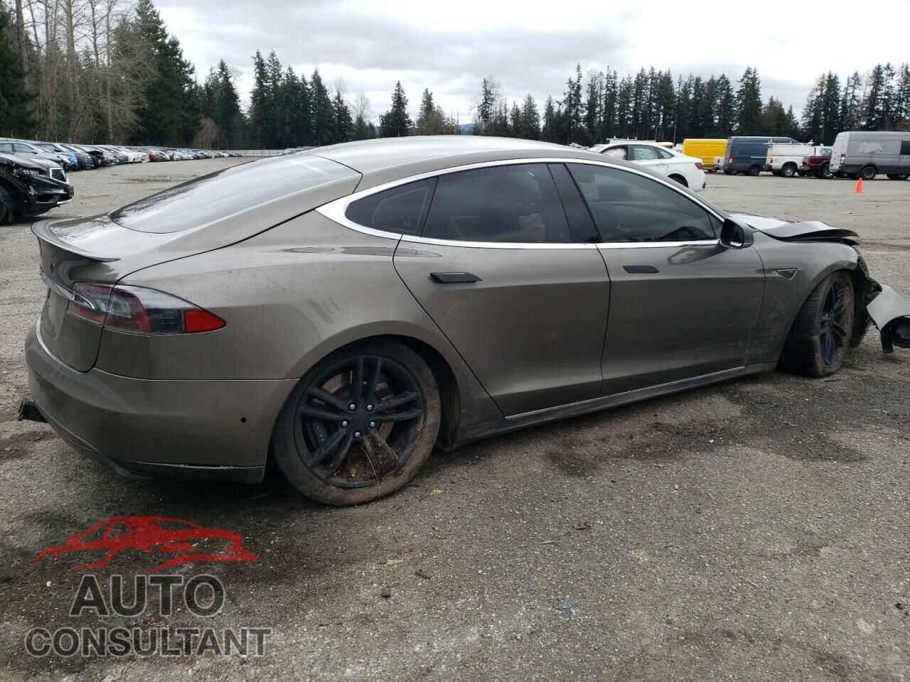 TESLA MODEL S 2015 - 5YJSA1E20FF106397