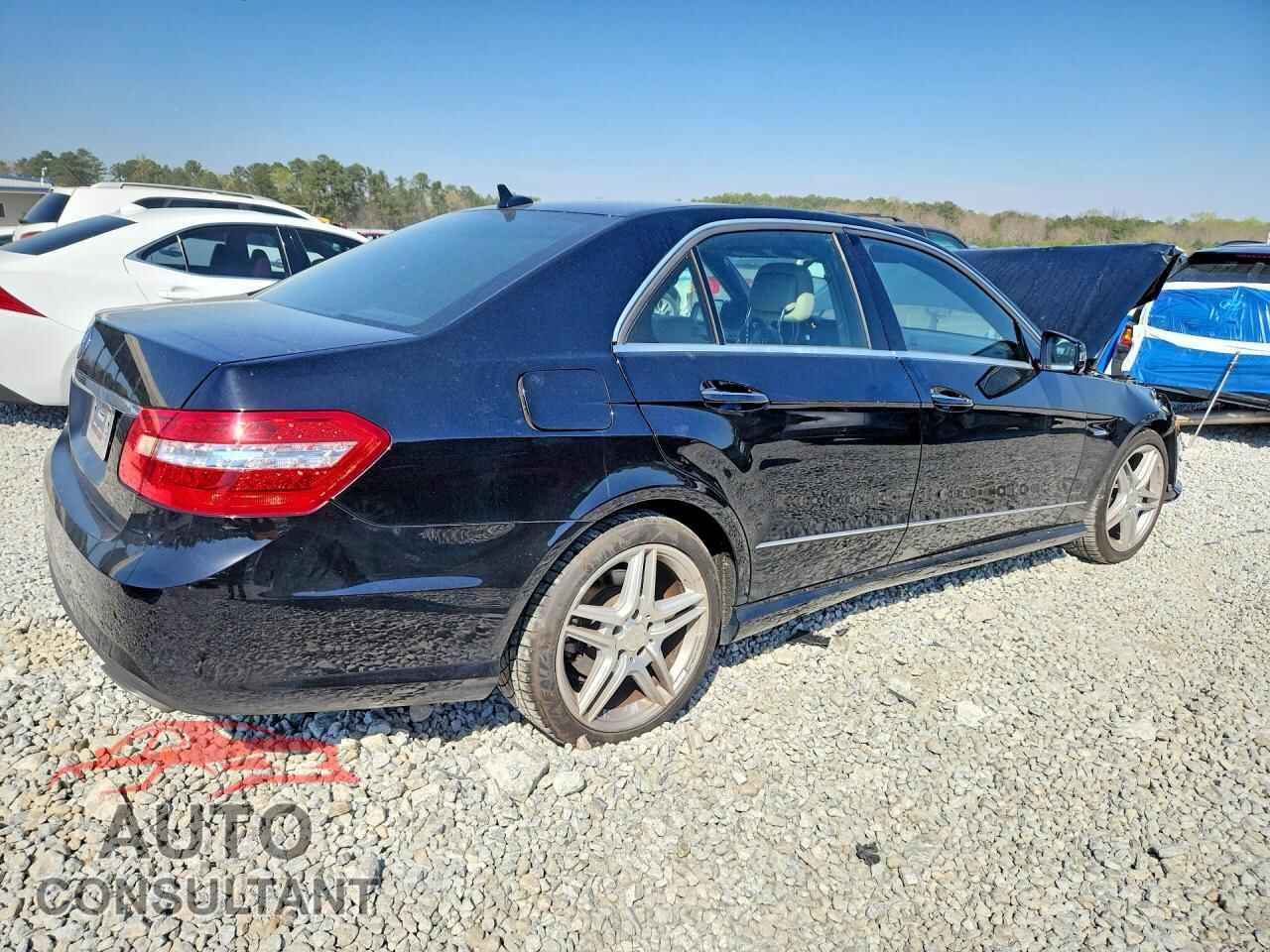 MERCEDES-BENZ E-CLASS 2012 - WDDHF5KB1CA569165
