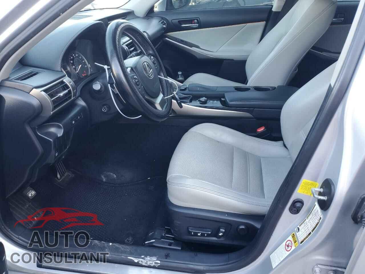 LEXUS IS 2014 - JTHCF1D21E5003849
