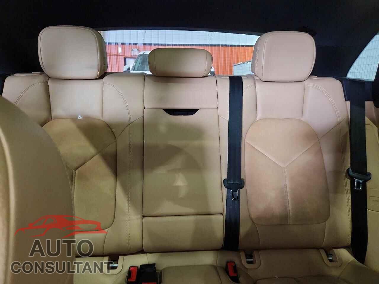 PORSCHE MACAN 2017 - WP1AA2A52HLB07664
