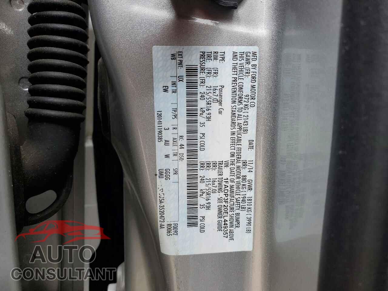 FORD FOCUS 2014 - 1FADP3F20EL449357