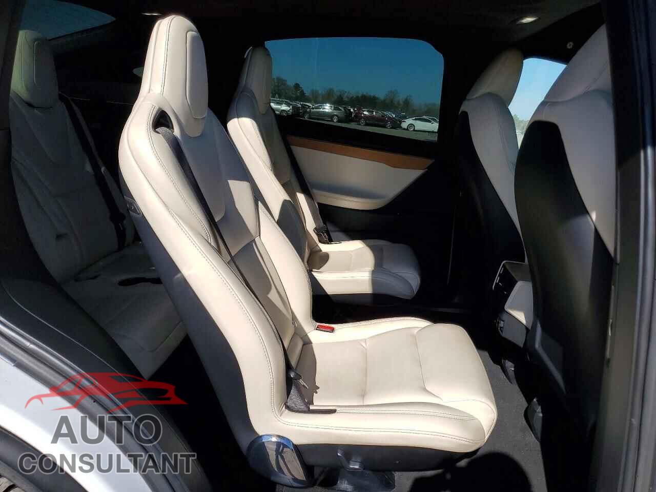 TESLA MODEL X 2021 - 5YJXCBE28MF321643