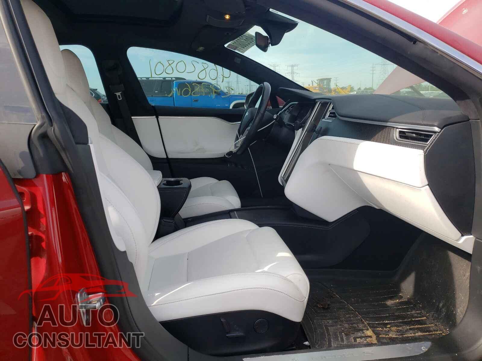 TESLA MODEL S 2017 - 5YJSA1E2XHF225917
