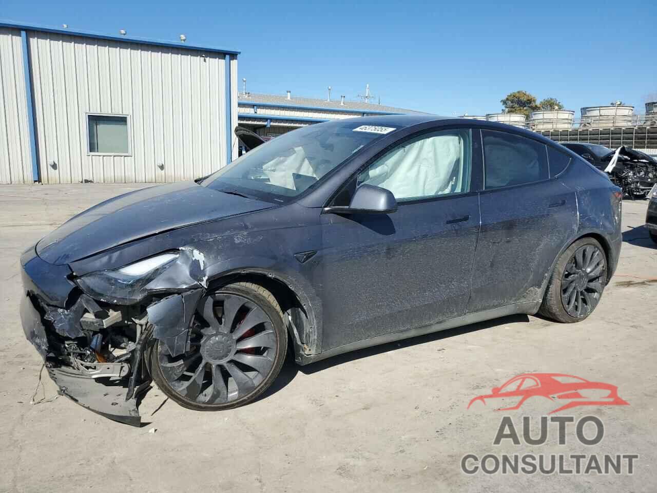 TESLA MODEL Y 2023 - 7SAYGDEF8PF902588