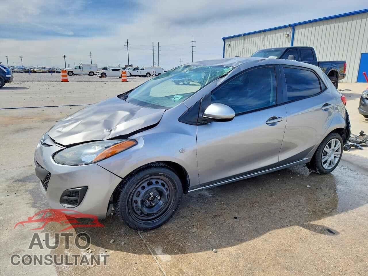 MAZDA 2 2012 - JM1DE1KY8C0132732