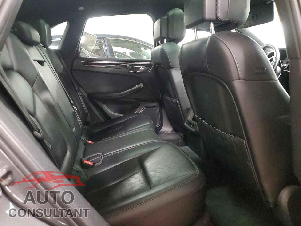 PORSCHE MACAN 2015 - WP1AB2A53FLB66135