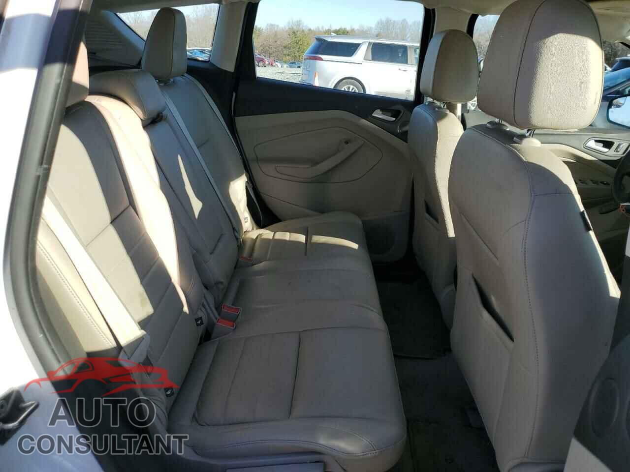 FORD CMAX 2013 - 1FADP5BU1DL535679
