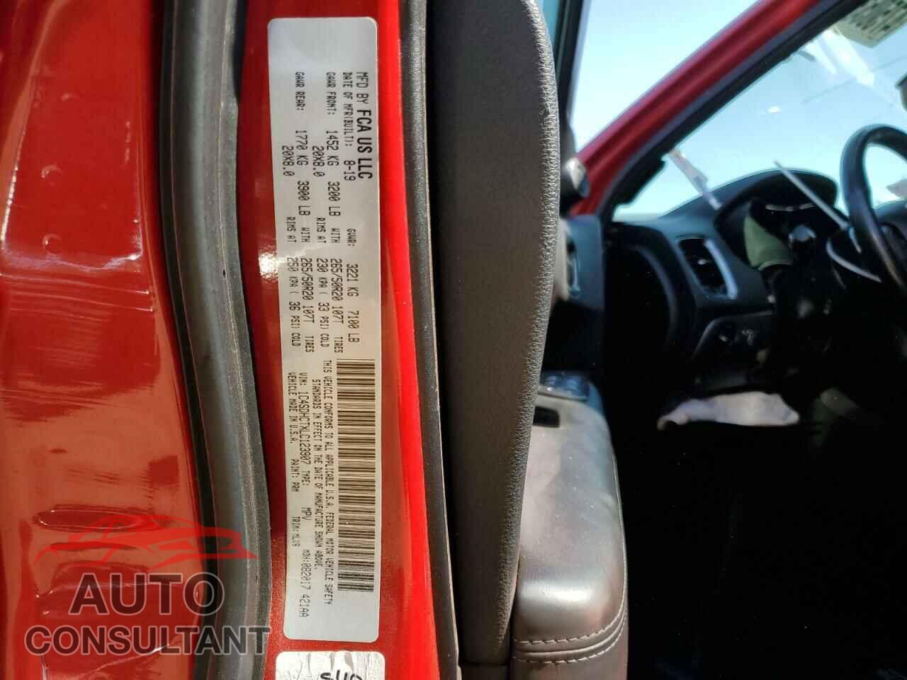 DODGE DURANGO 2020 - 1C4SDHCTXLC123907